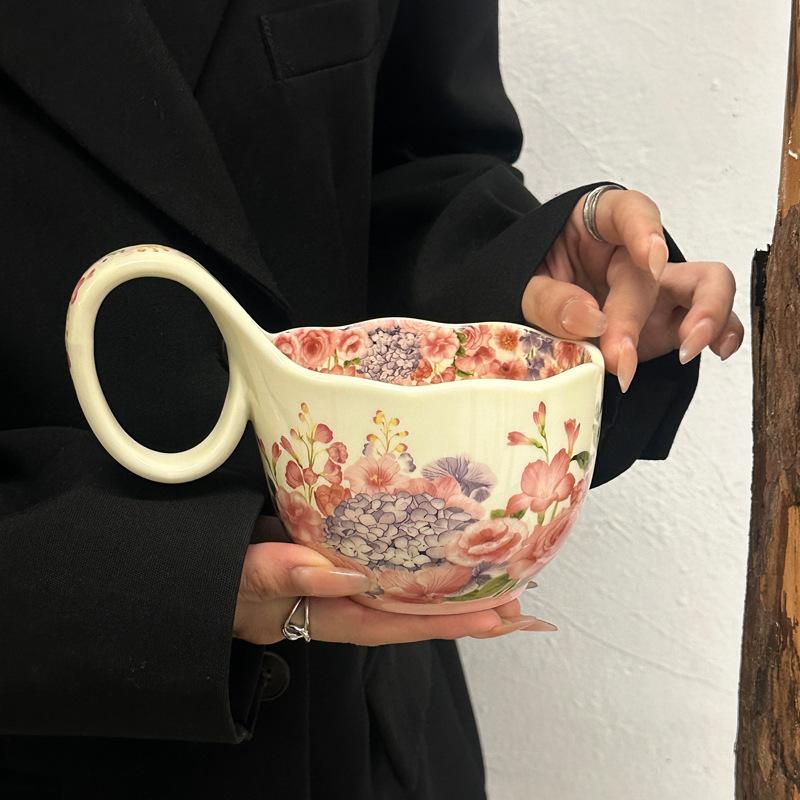 Flowers are like brocade, handle cup, high-value coffee cup, ceramic water cup, office large-capacity mug, birthday gift.