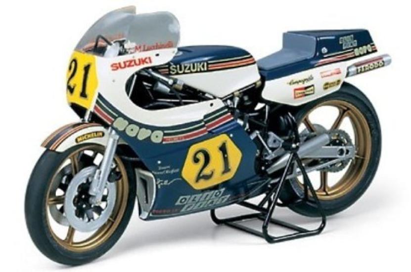 

Tamiya 112 Motorcycle Series No.9 Suzuki RGB500 Team Garina Plastic Model 14009