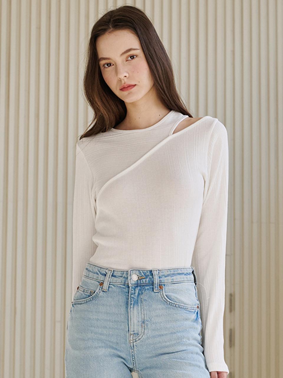 Nub Cutout Asymmetrical Longsleeve T-Shirt - Ivory