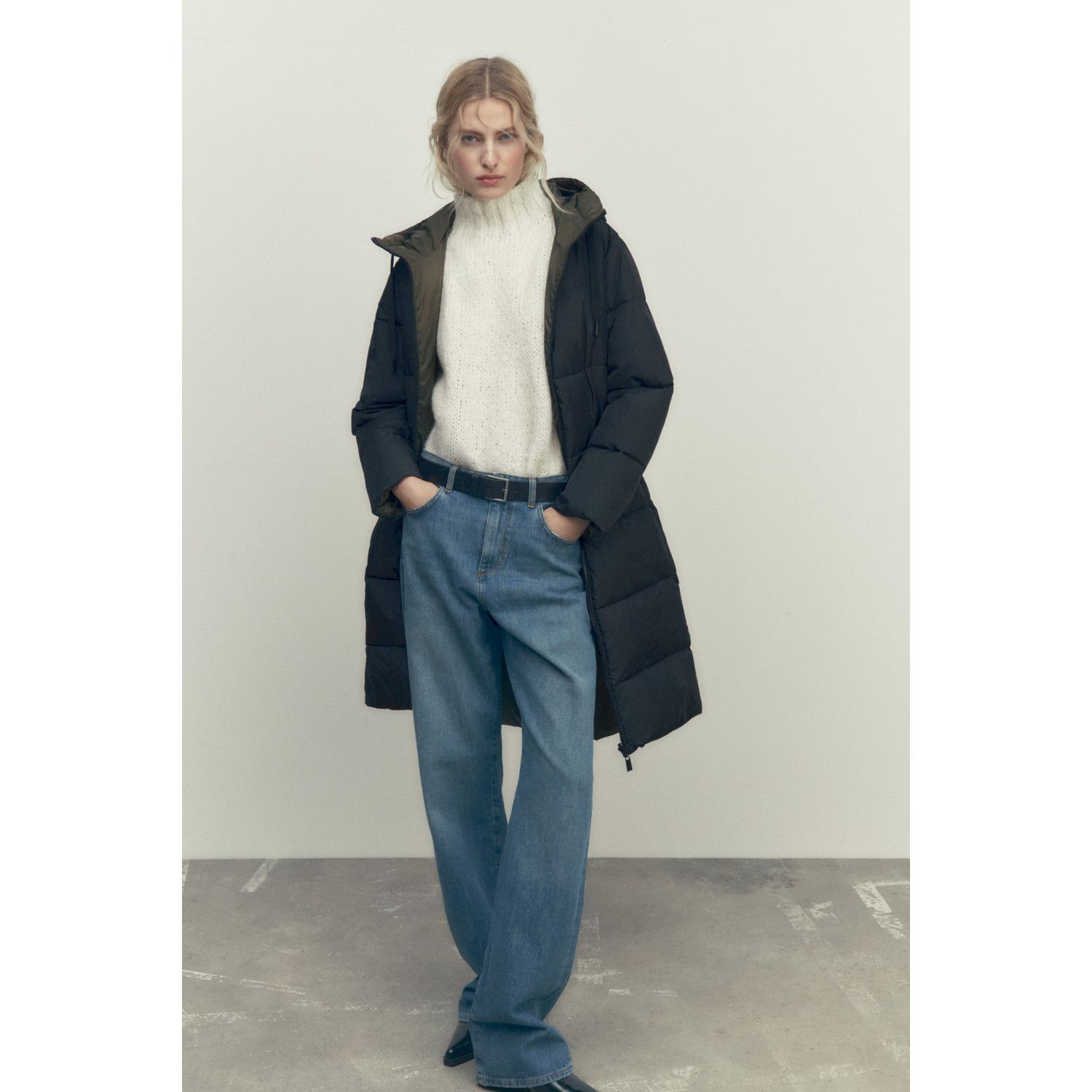 

LONG REVERSIBLE PUFFER COAT