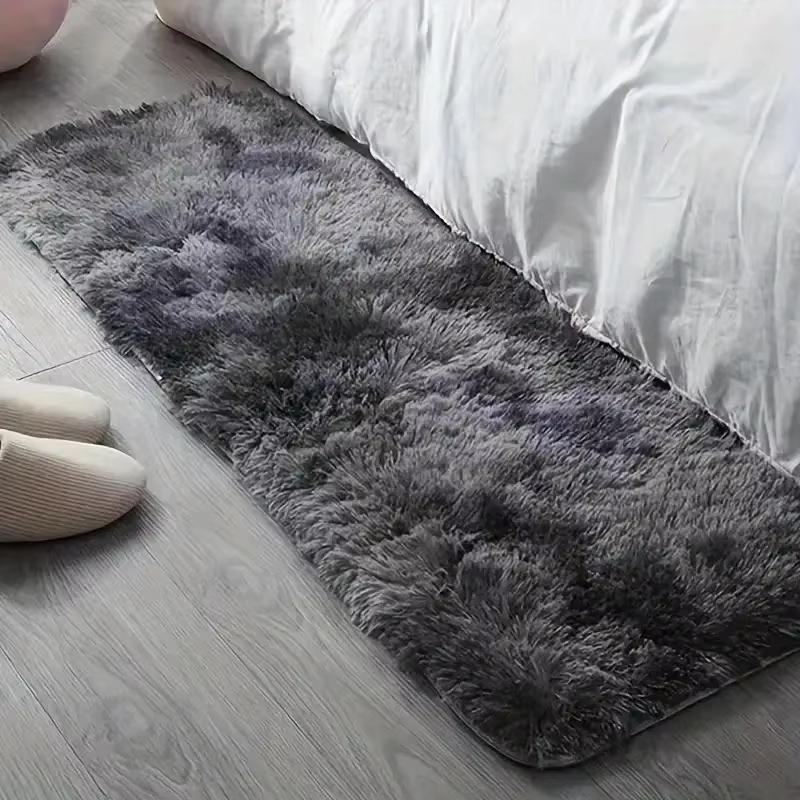 

Dark Grey Plush Long Strip Bedside Carpet Bedroom Plush Warm And Comfortable Carpet Nordic Style Home Decoration 40X120CM(1.3X3.9FT