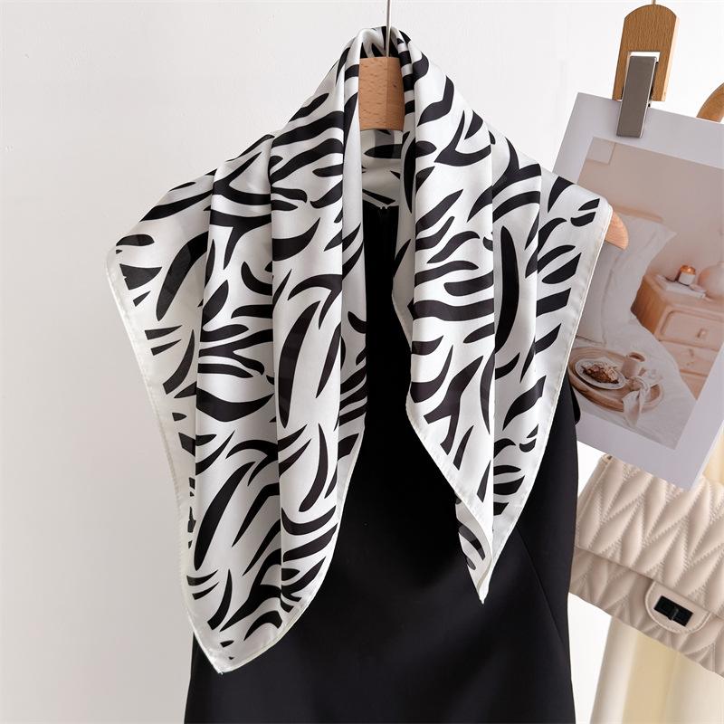 Luxury Brand Bohemian Print Square Scarf Elegant Ladies Soft Satin Shawl Stylish Women's Decorative Bandana