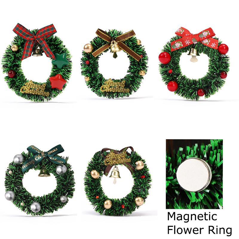 1PC Green Cute Christmas Fridge Magnet Holiday Decor Magnetic Disc with Floral Wreath Gifts For Friends Plastic Home Decor