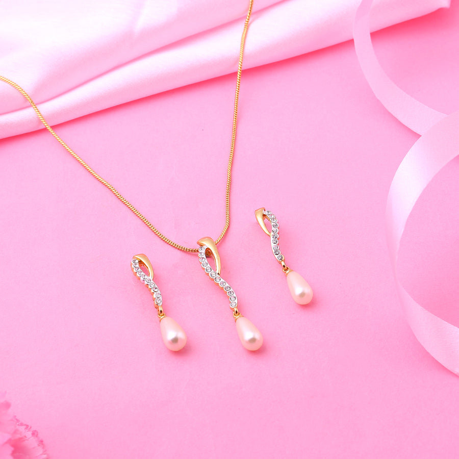 Estele Gold Plated Pearl Chain Necklace Set for Women