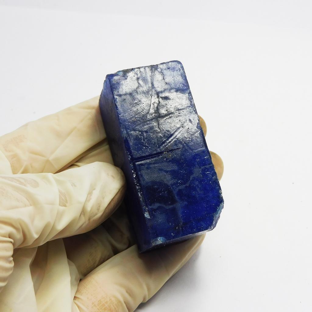 Natural Blue Tanzanite Loose Gemstone 411.60 ct Uncut Rough for Lapidary and Gem Collections