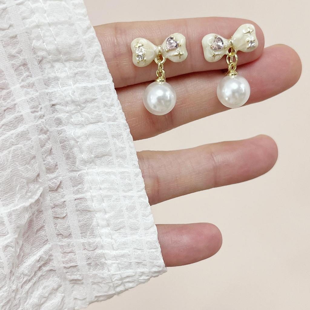 Kamelie Mückenspirale Halter Perlenblume Retro Ohrclips Ohrringe - Kein Piercing erforderlich