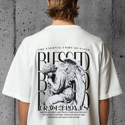 Gesegnetes Engel T-Shirt: Christliche Streetwear, Anmutiges Statuen-Design