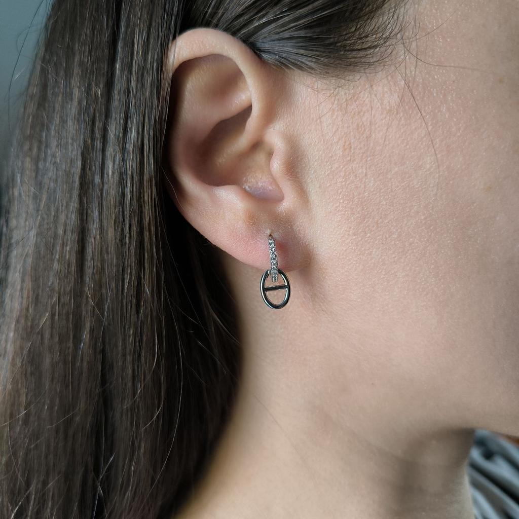 Серебряные серьги с фианитами (2187318)