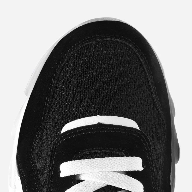 2025 new men's and women's running shoes breathable casual sneakers anti-slip vibratio