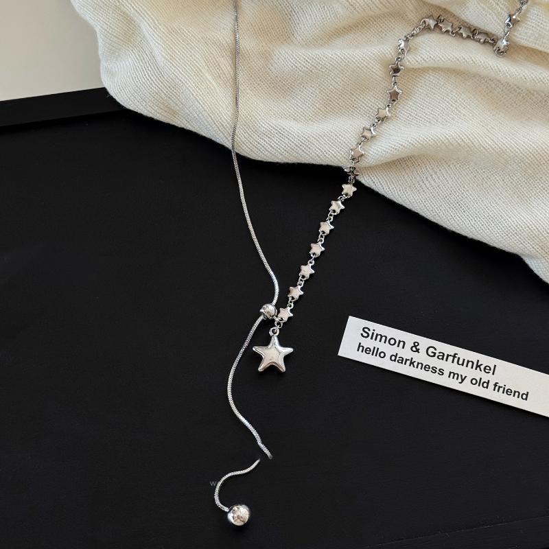 Silver Asymmetrical Star Pendant Necklace for Women Adjustable Snake Chain Dainty Jewelry for Valentine's Day Gift