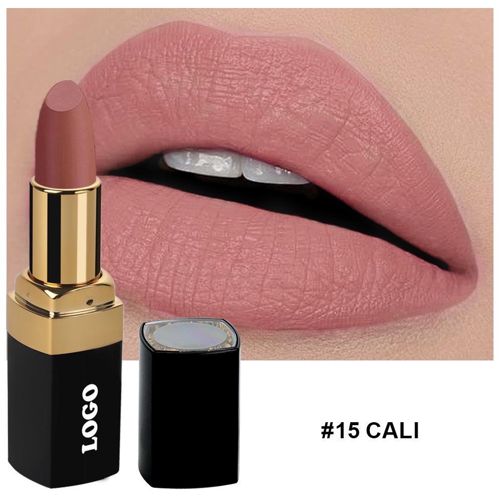 Long-Lasting Matte Lipstick: No Fading or Transfer