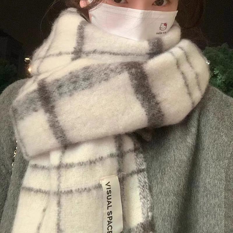 New Mohair Plaid Scarf Women's Winter Thickened Warm Korean Black and White Plaid Imitation Cashmere Shawl