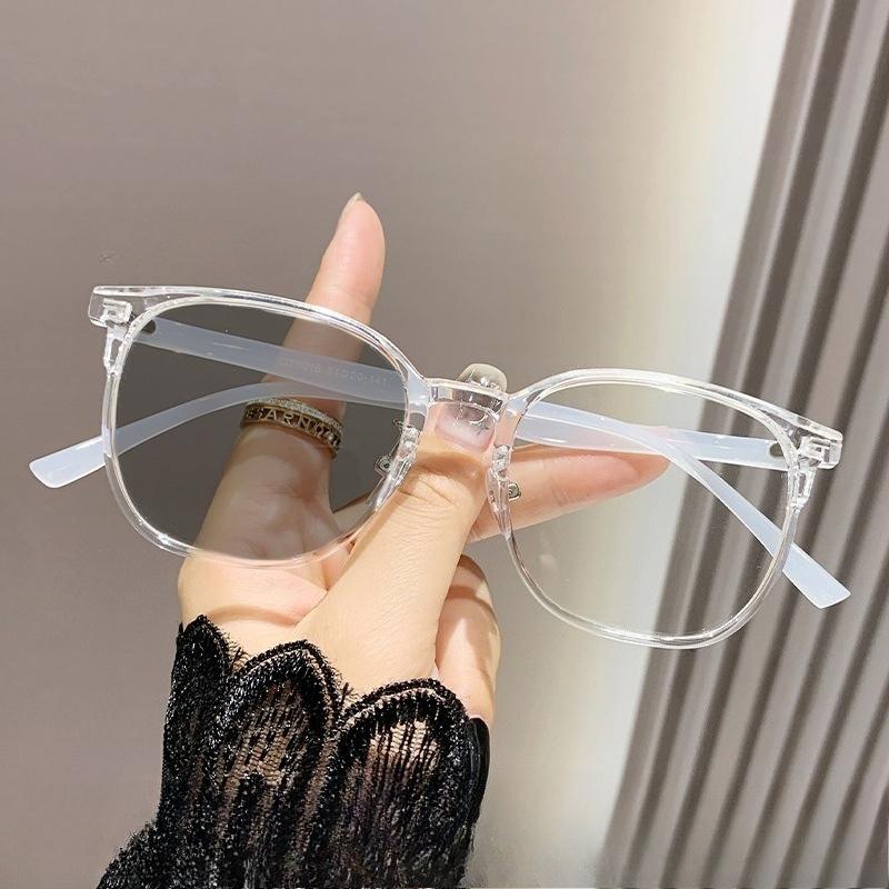 

Korean Photosensitive Color Changing Myopia Glasses Ultralight Blue Light Ray Photochromic Short Sight Eyeglasses for Women Men 0 прозрачный