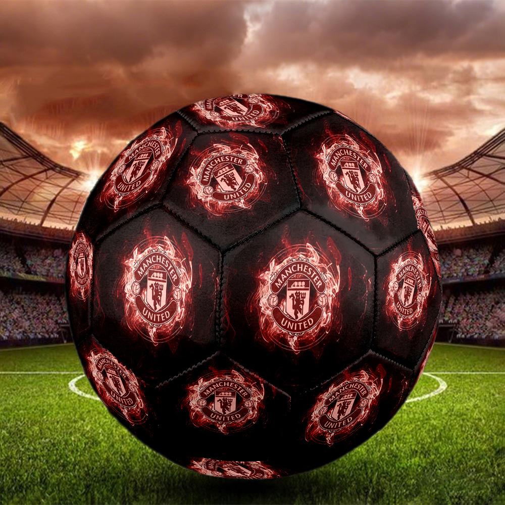 Man Utd logoSoccer Ball Colorful All Ages Machine Stitched PVC Competition Ready Durable High-Bounce