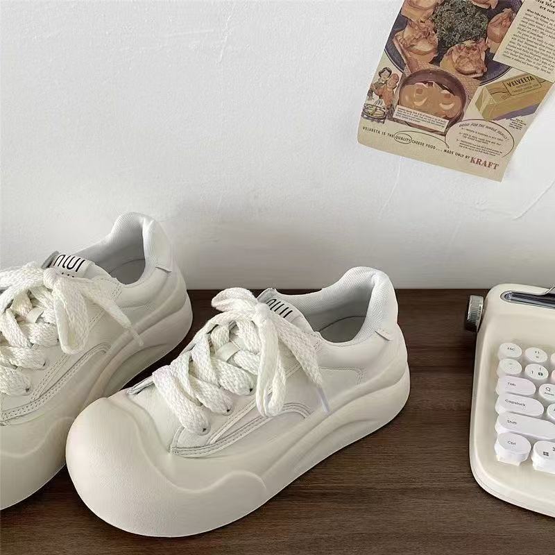 Big head ugly cute bread shoes year autumn thick soles increase height round head casual
