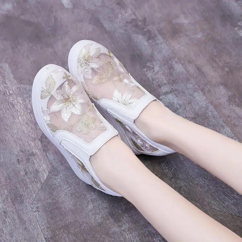 Fashion Women Footwear Whit Mesh Breathable High On Platform Slip Ladies Shoes High Quality And Low Price Summer 2024 Offer Urban Cheap