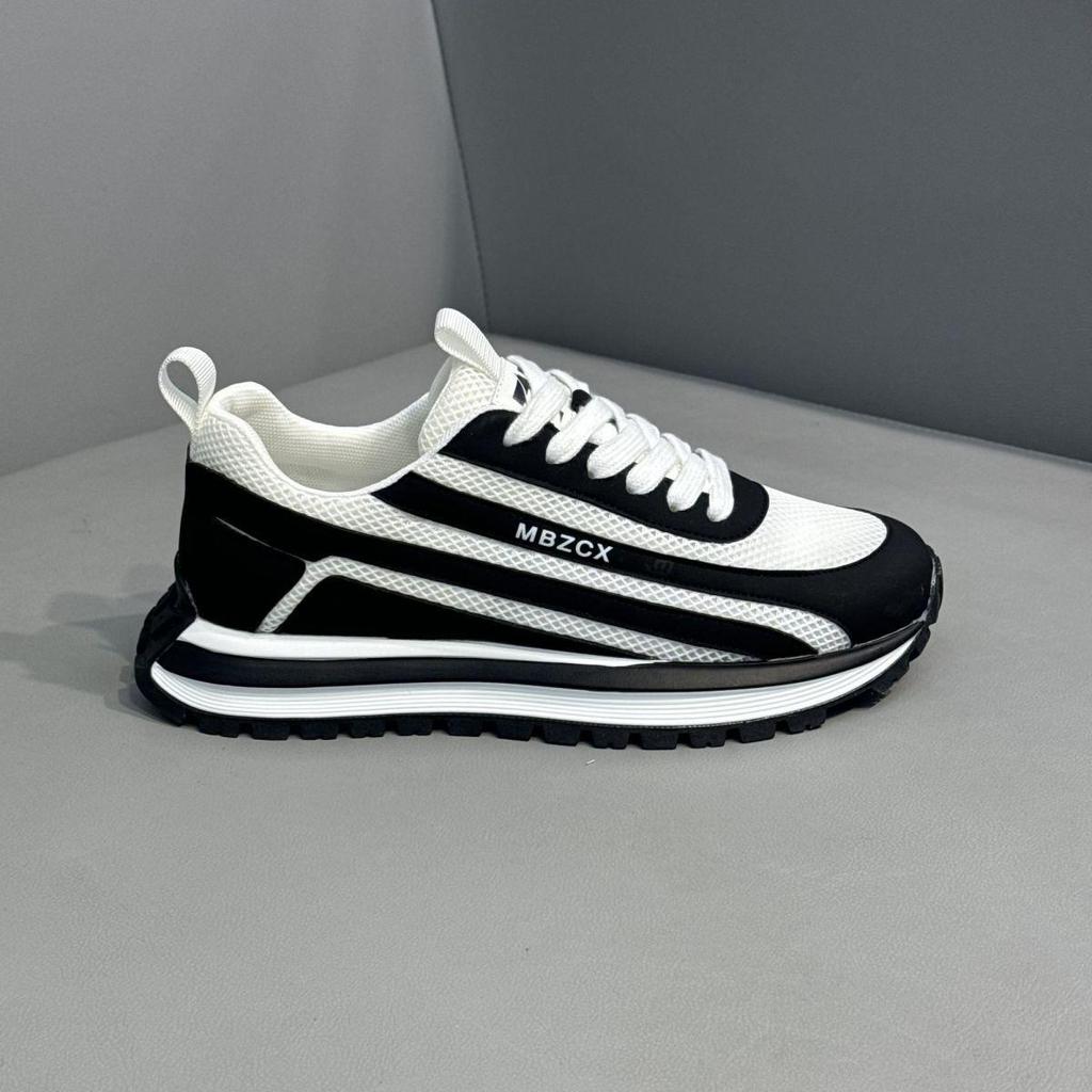 Men's Trendy European Mesh Running Shoes - Versatile & Breathable Casual Sneakers for Teens & Dads