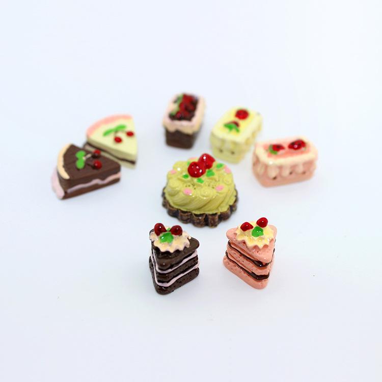 Miniature Dollhouse 8-Piece Cake Set D131 - Mini Food Play Scene Accessory
