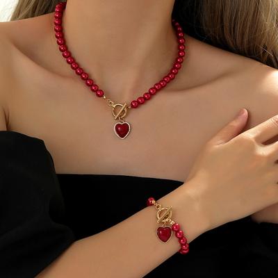 Imitation Pearls Necklace Heart Pendant Necklace Beaded Bracelet Cool Girl Necklace Suitable for Elegant Outfits