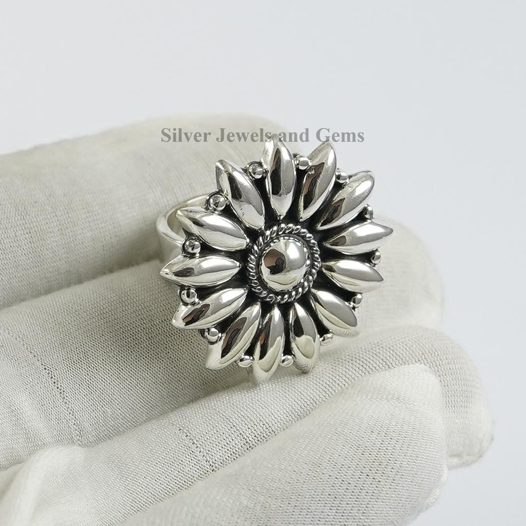 Bague Bouffante Fleur en Argent Sterling 925: Bague statement boho ajustable faite à la main
