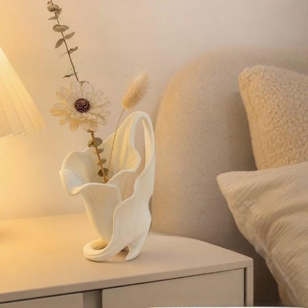 Nordic Style Desktop Decoration 3D Printed Petal Statue Aesthetic Abstract Vase Home Decor