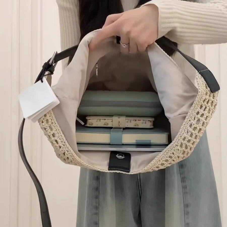 Tote Bag with Large Capacity, Korean-style, Small-sized, Hollow Design, Single Shoulder Strap, Crossbody Bag Casually