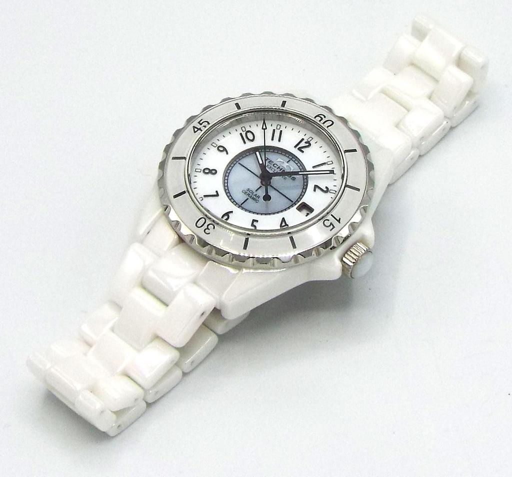 TECHNOS SOLAR WATCH Technos Solar Ceramic Light-Powered Men's Watch White TAE9002ATW [Parallel Import]