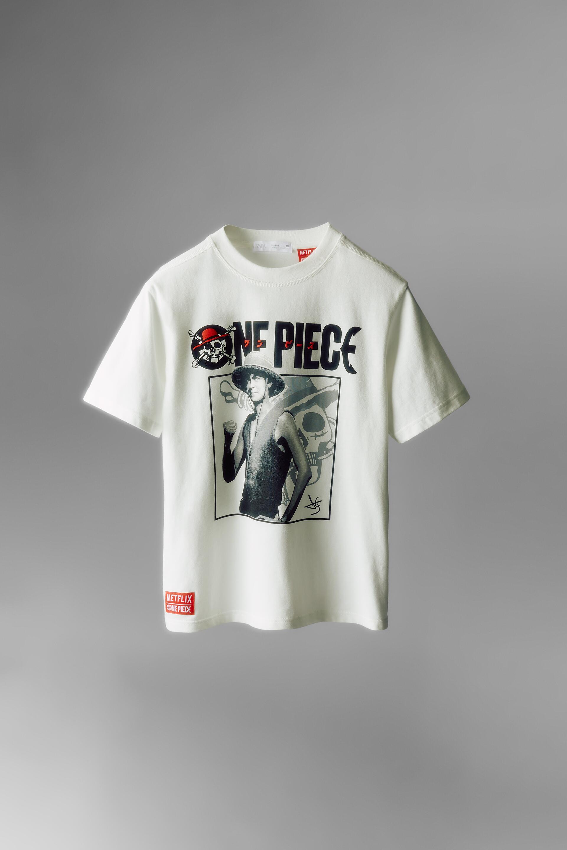 

ОДНА ЧАСТЬ (С) ФУТБОЛКА