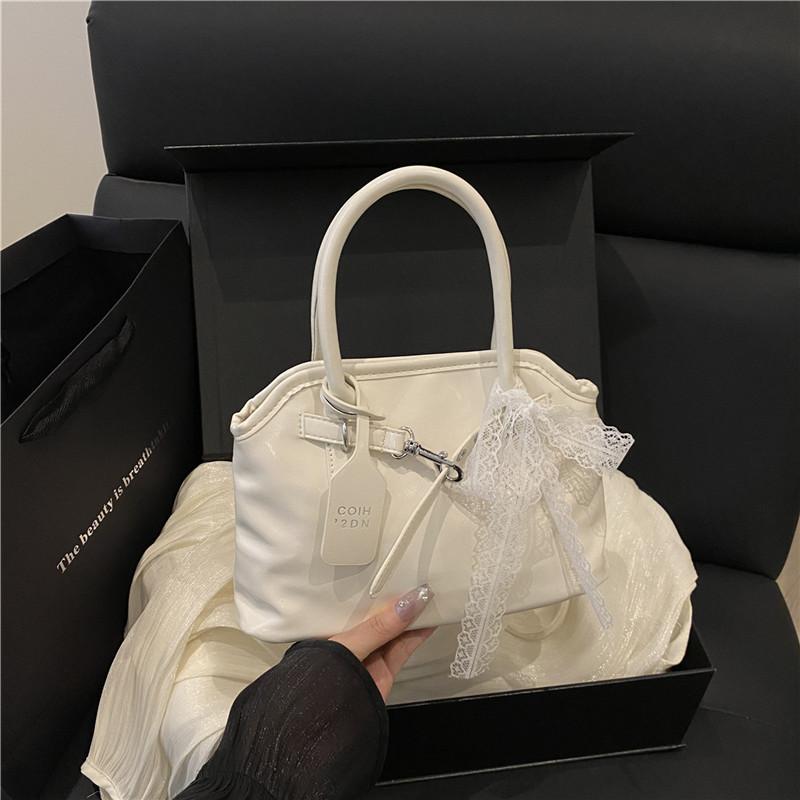 Summer New Retro Portable Shell Bag Fashion Classic Niche Versatile Portable Shoulder Messenger Bag