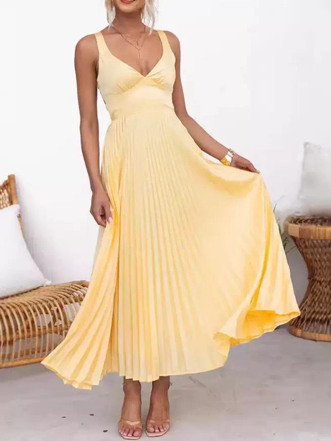 Elegant European & American Women's Pleated Spaghetti Strap Backless Dress