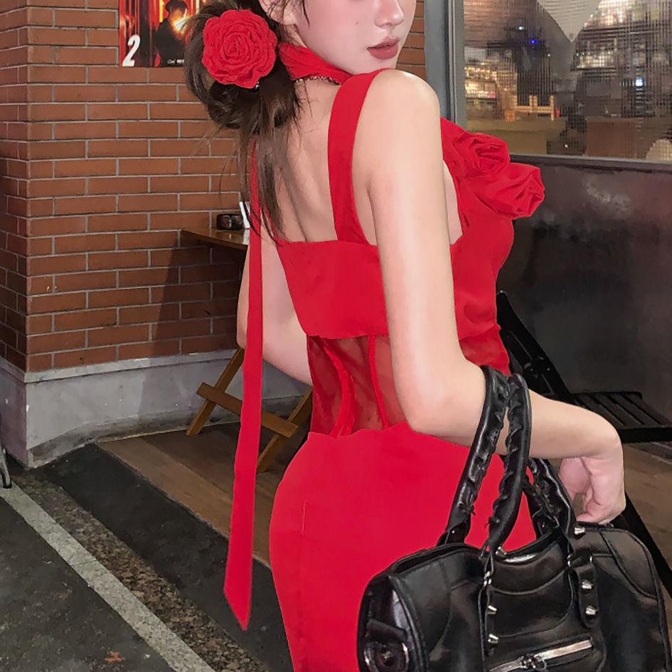 High-end sexy French pure desire flower suspender dress women's early spring royal sister temperament fishbone dress hip skirt