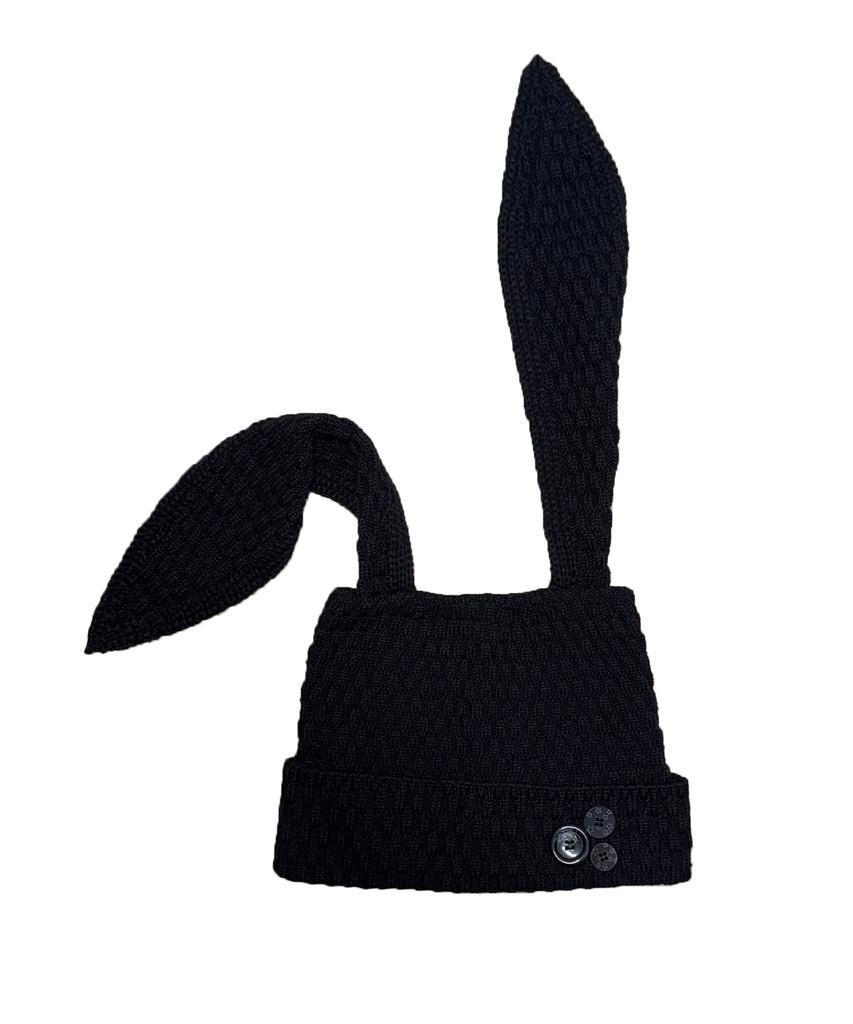 Tansanmageunesyum Button Rabbit Beanie (Black)