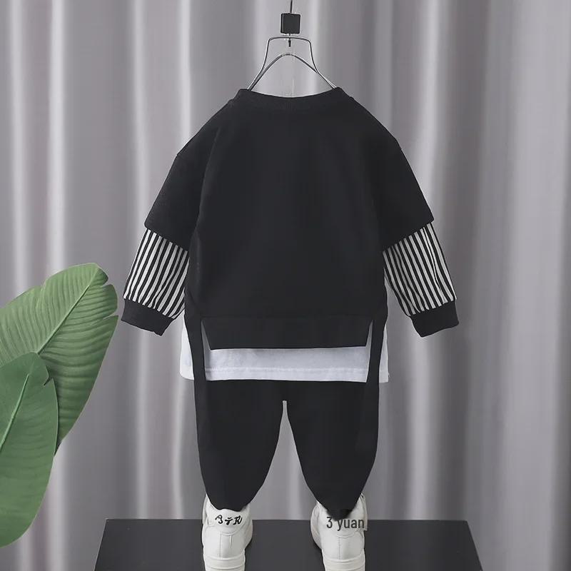 Jungen Frühling/Herbst Zweiteilige Sportbekleidung: Fake Zweiteiliges Sweatshirt & Freizeithose für Kinder