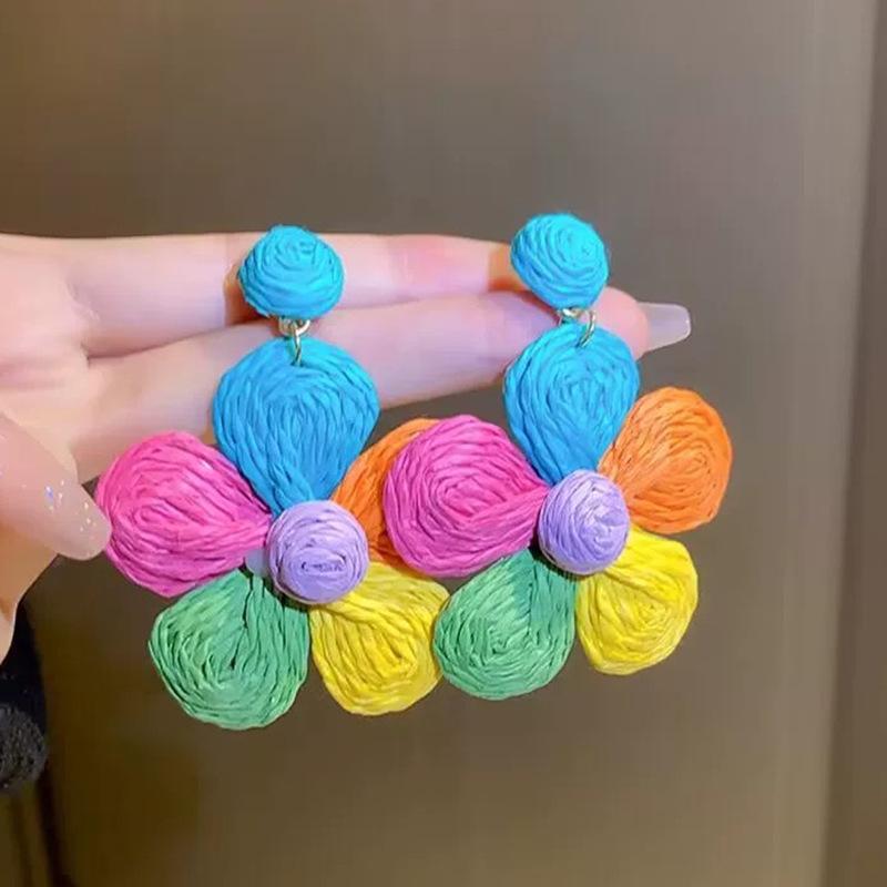 Exaggerated Dopamine Color Woven Flower Stud Earrings 2026 New Trend Light Luxury High-End Niche Women Pierced Ear Jewelry