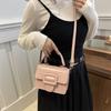 Retro Fashion Solid Color Small Square Bag Winter New Texture Simple Korean Shoulder Bag Fashionable Trendy Crossbody Bag