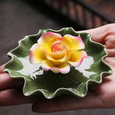 Keramický držák na vonné tyčinky Lotos Dekorativní základ ve tvaru listu květu leknínu Kadidelnice Ornament pro jógu, meditaci, chrám, domácí kancelář
