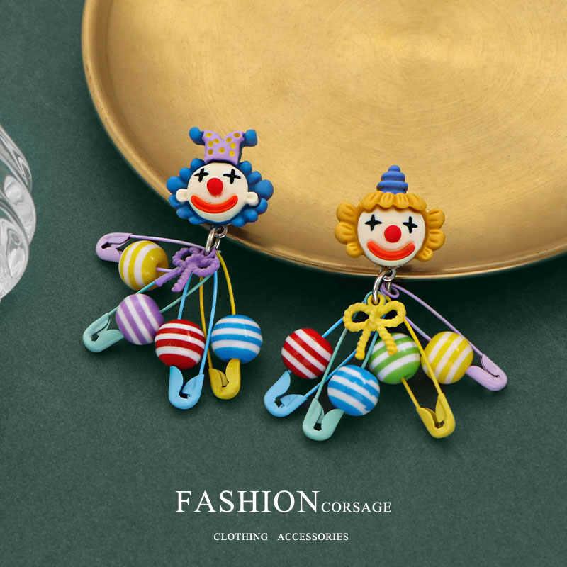 Circus Clown Brooch: Versatile, Creative, and Fun Pin for Bags and Pencil Cases