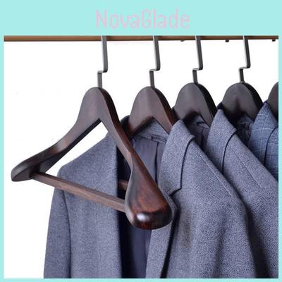 Wooden Clothes Hangers Set With Thickened Nonslip Design For Hotel And Closet Storage