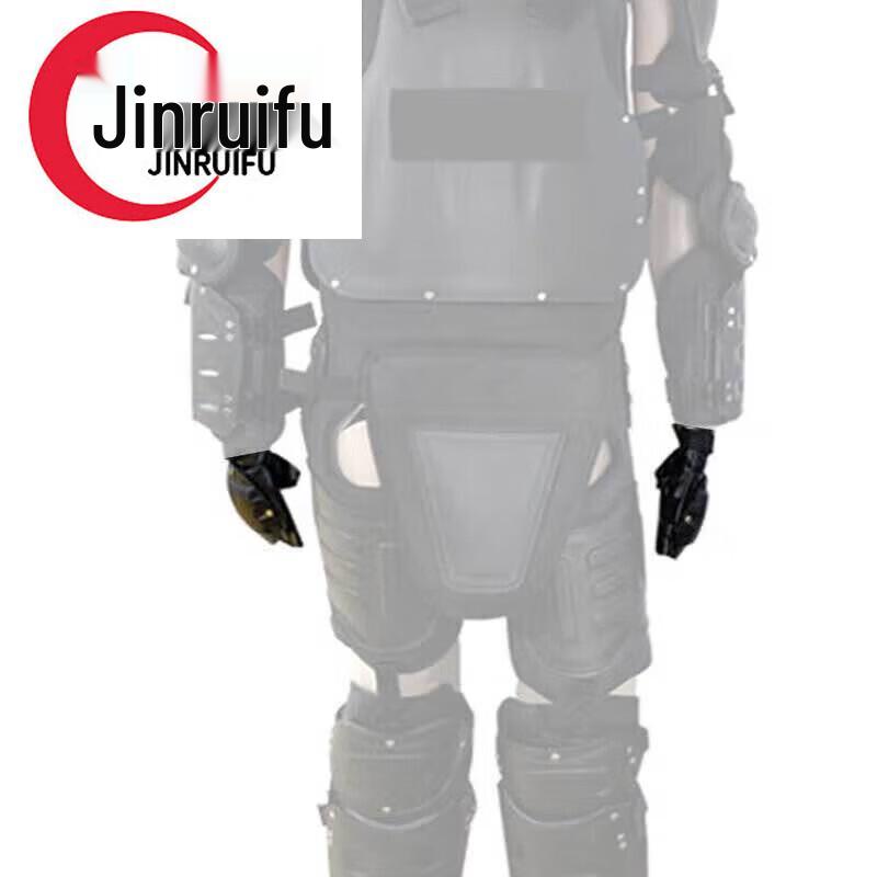 Защитный костюм для разгона беспорядков