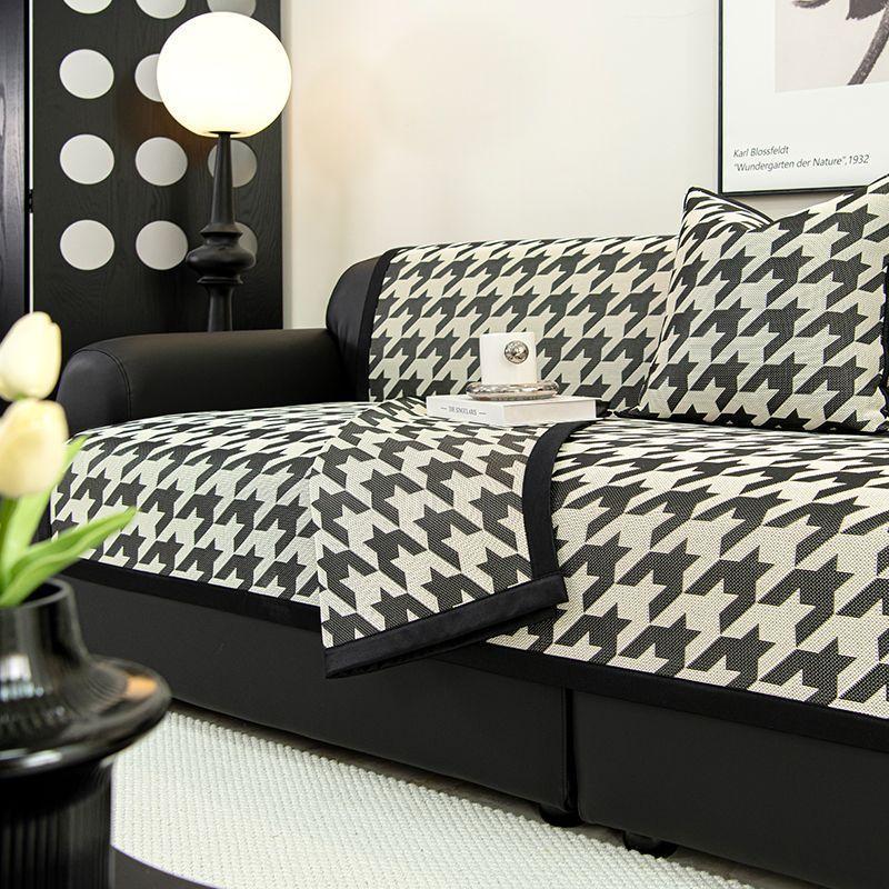 Ice Silk Sofa Cushion, Summer Mat, Seat Cushion Non-Slip  New Summer Thousand Bird Grid Sofa Cover Can Be Machine Washed