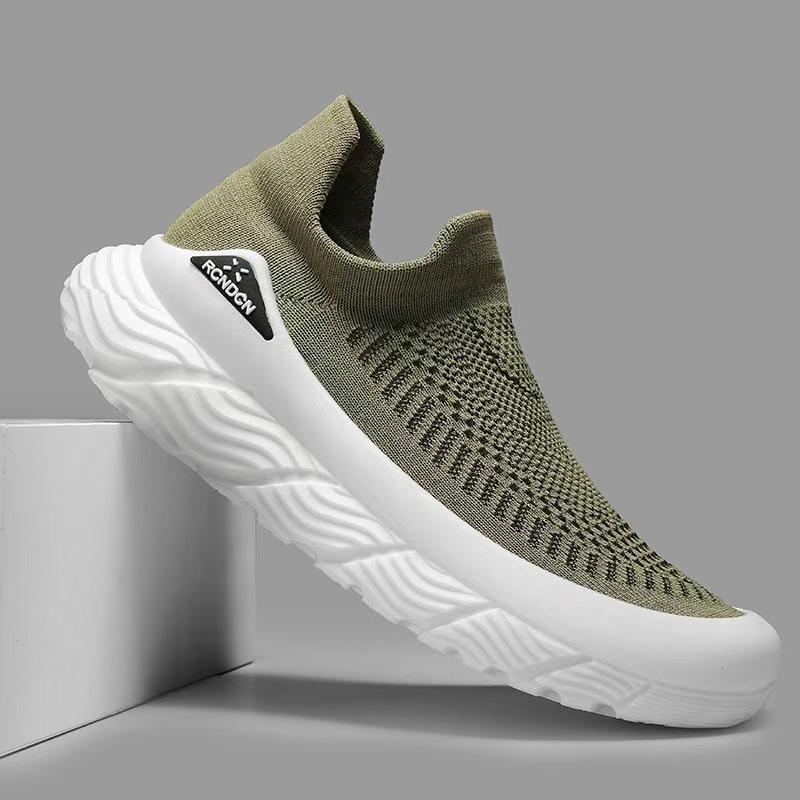 Brand Summer Men's Mesh Breathable Casual Shoes Slip on Soft Sole Vulcanized Shoes Light Thick Sole Sneakers Zapatillas Casuales