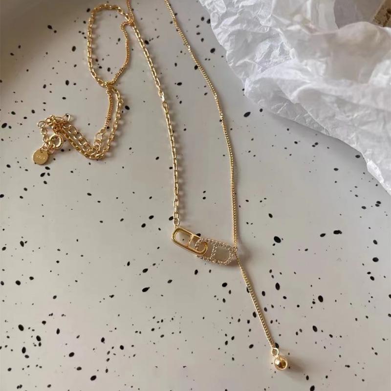 Minimalist Gold-Plated Pig Nose Necklace for Women - Trendy Korean Style Clavicle Chain