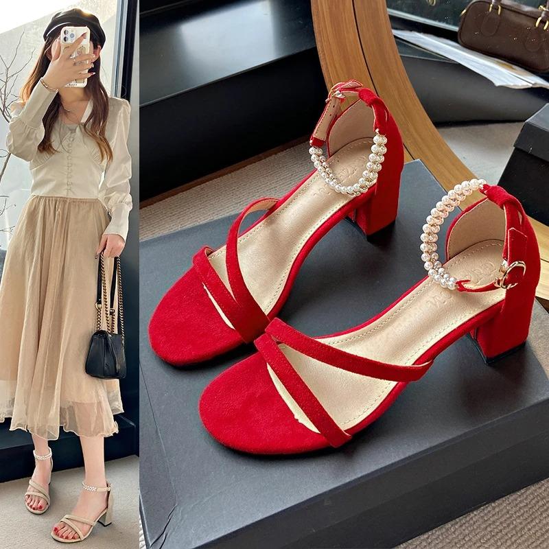 2025 Summer Pearl Low-heeled French Sandals Summer with Skirts High-end Small Heel Women's Shoes