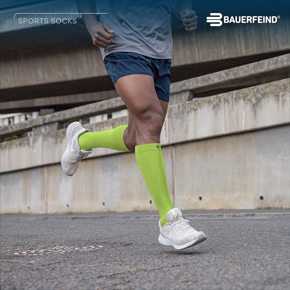 BAUERFEIND Run Ultralight Compression Size S Socks, Women's White, (Sizes 41-43 (26.0-27.5))