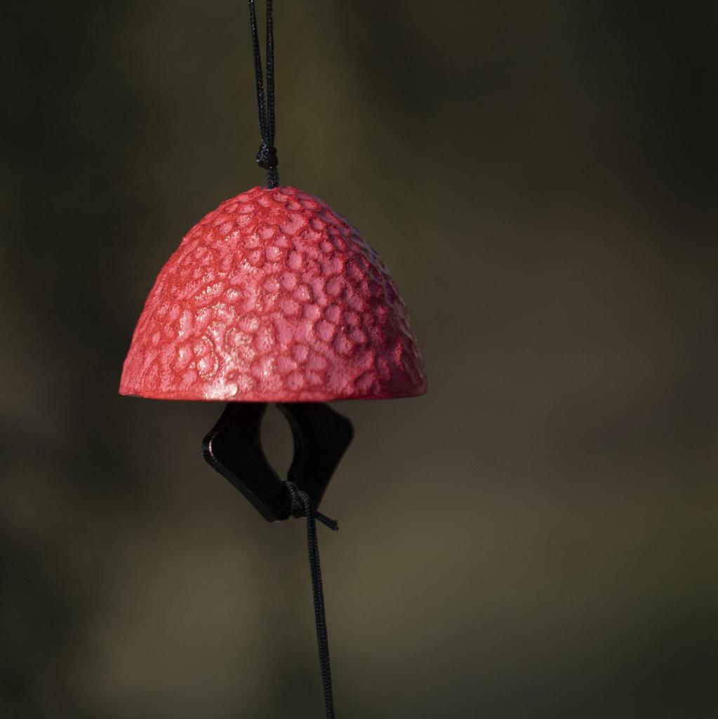 Cast Iron Wind Chime: Chinese & Japanese Style Retro Bells for Balcony or Outdoor Courtyard