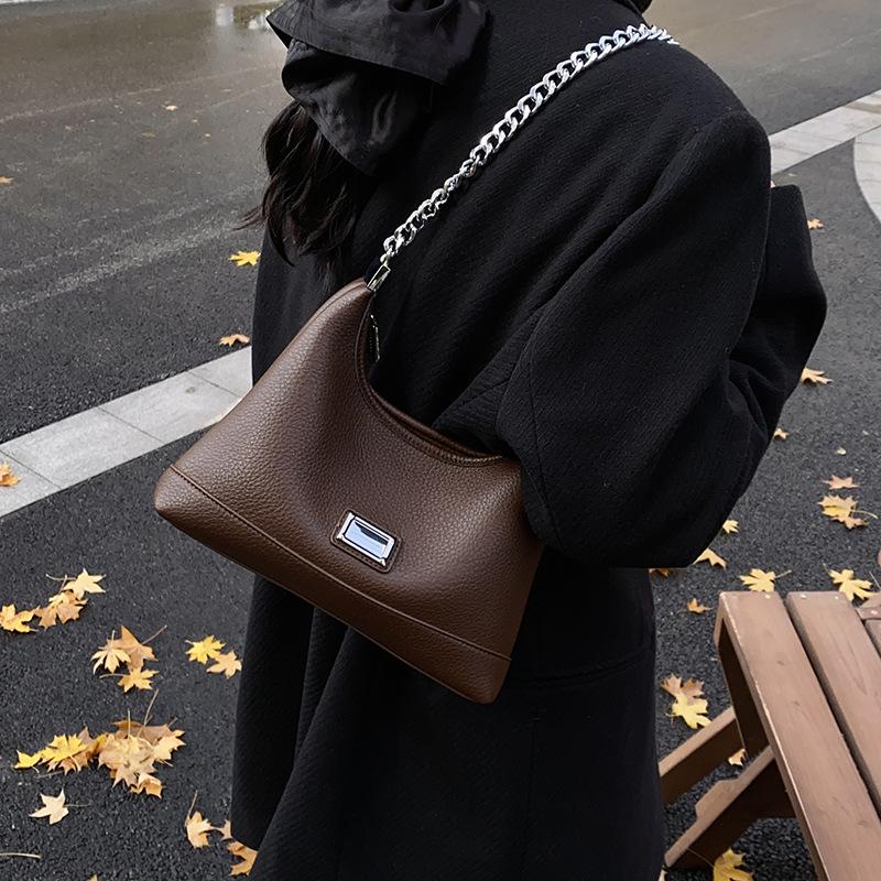 Autumn and winter small bags women's new retro fashion messenger bags one shoulder underarm dumpling bags