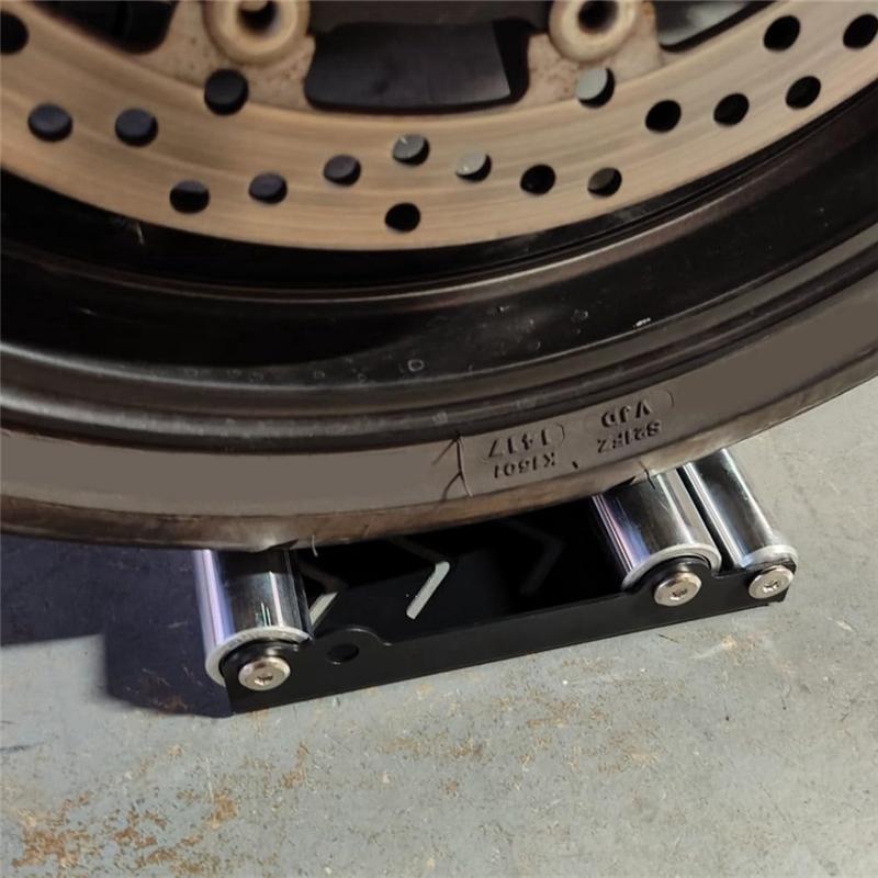 A28G-Motorcycle Tire Wheel Cleaning Bracket Chain Clean Roller Ramp Lift Motorcycle Accessories