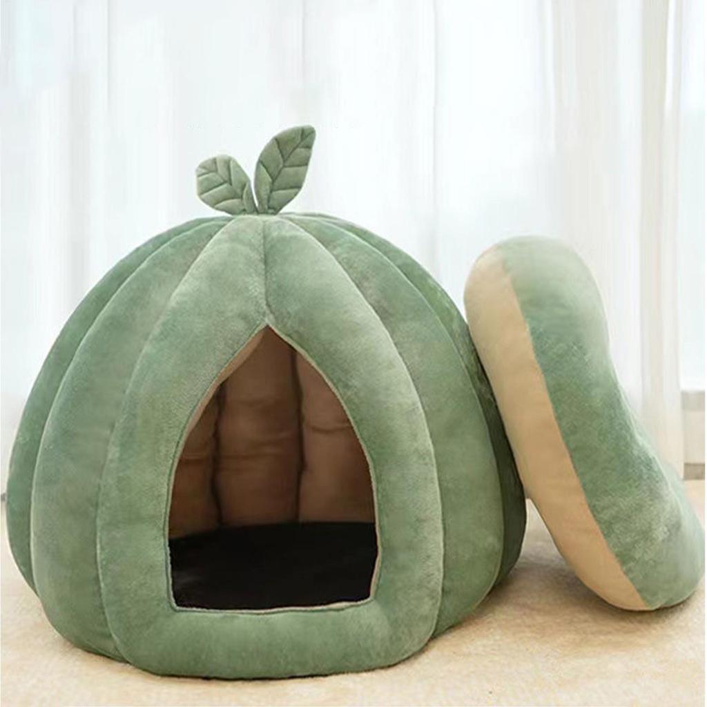 Pumpkin Shape Cat Bed Semi Enclosed Cat Cave House Winter Thickened Halloween Pet Hideaway For Kittens Puppy Pets Supplies