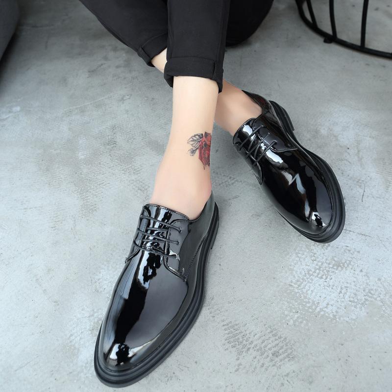 Large size British dress fashion men's leather shoes 38-47 size platform leather shoes men's leather shoes