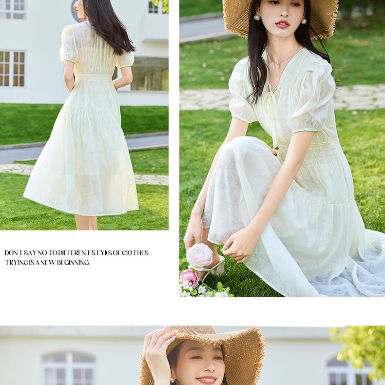 Tea break French V-neck tied waist, bubble sleeves, printed seaside vacation style dress